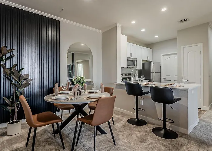 Apartment The Comfort Spot 2bd 2ba Pool & Gym Scottsdale