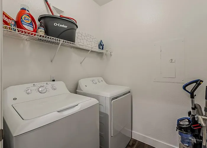 Apartment The Comfort Spot 2bd 2ba Pool & Gym